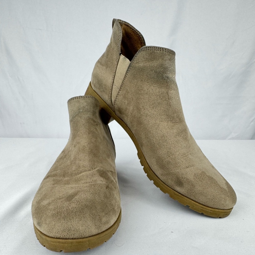 Dr. Scholl's Real Cute Slip On Ankle Bootie in Tan